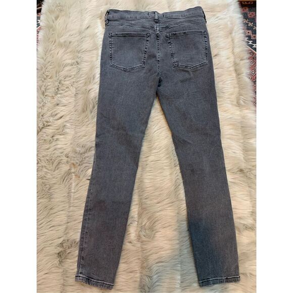 Free People Faded Black Skinny Jeans Womens Size 28R Distressed - Picture 2 of 6